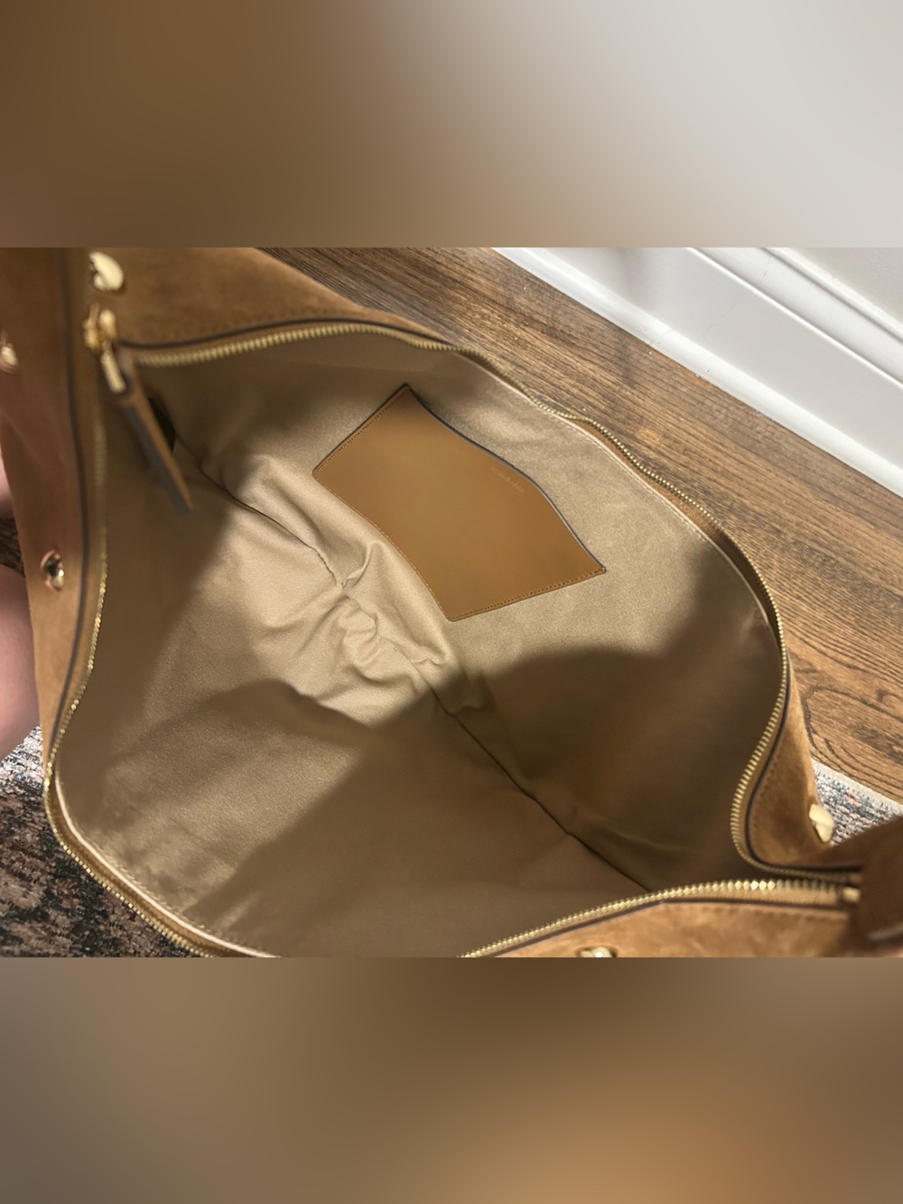 NWOT Madewell Essential Curve Suede Shoulder Bag - Picture 9 of 9